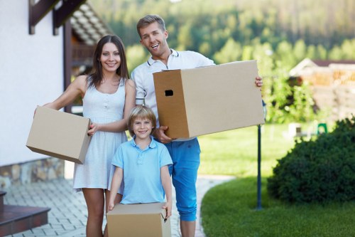 Moving van service in Chislehurst for local house and office moves